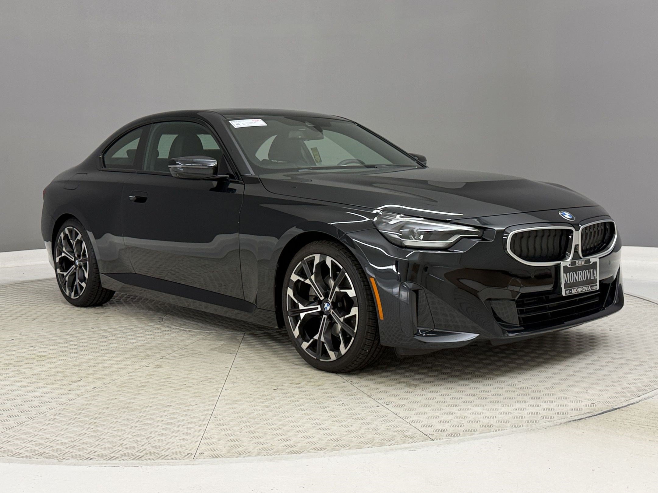 Used 2025 BMW 230i Coupe w/ Convenience Package RWD image 7