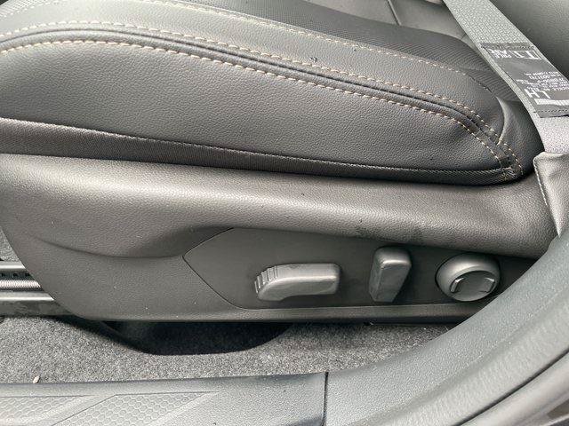 New 2026 Subaru Outback Limited AWD/4WD image 11