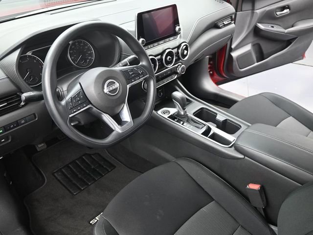 Used 2025 Nissan Sentra SV FWD image 13