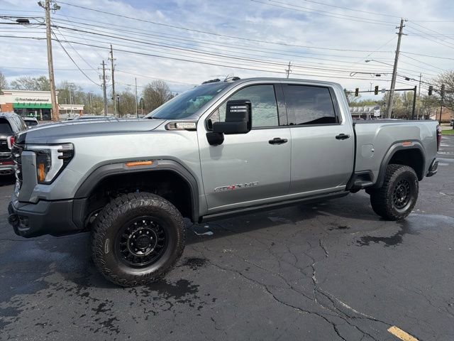 Certified 2024 GMC Sierra 2500 AT4X w/ AT4X AEV Edition AWD/4WD image 3