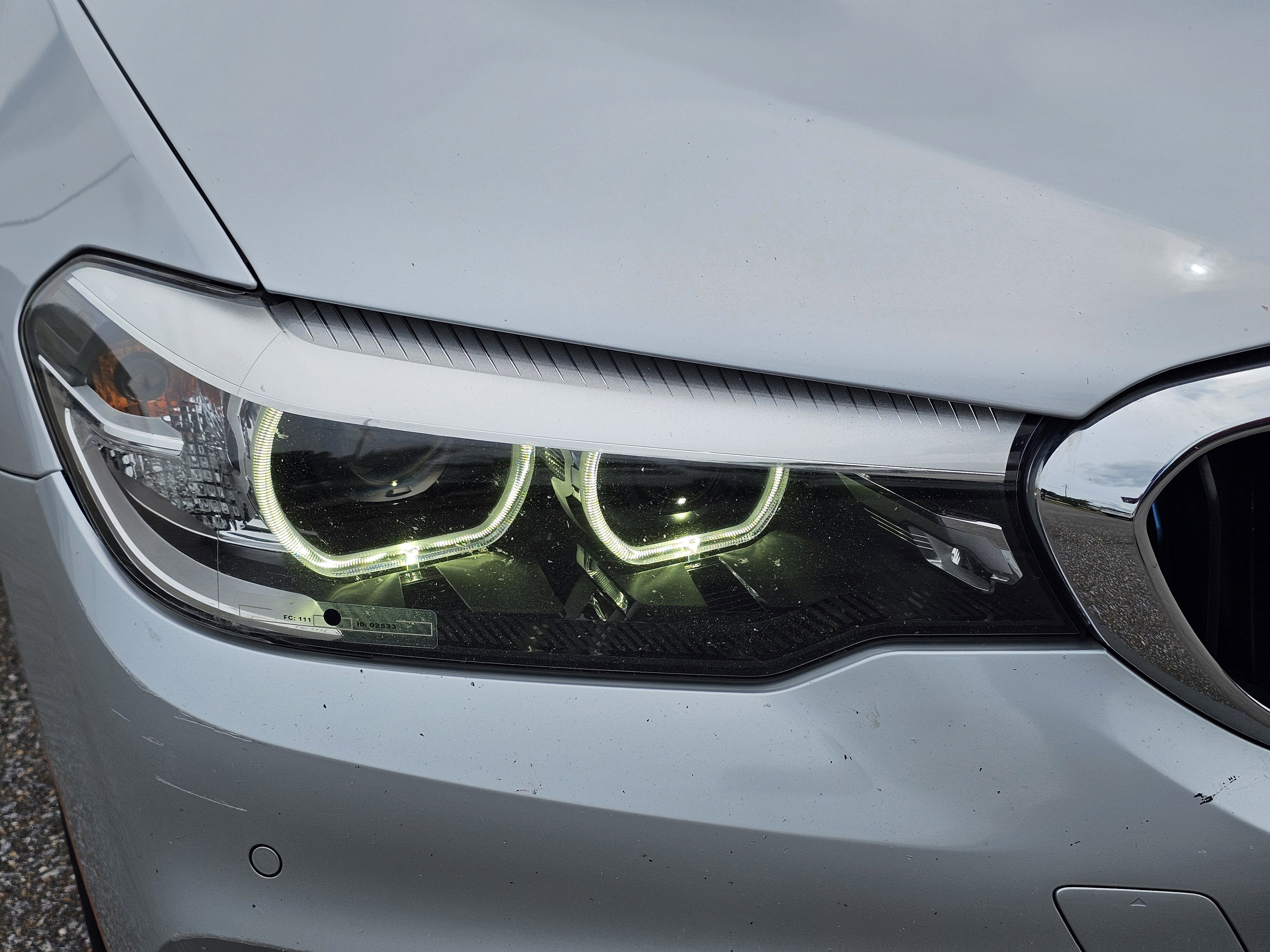 Used 2019 BMW 530e w/ Convenience Package RWD image 4