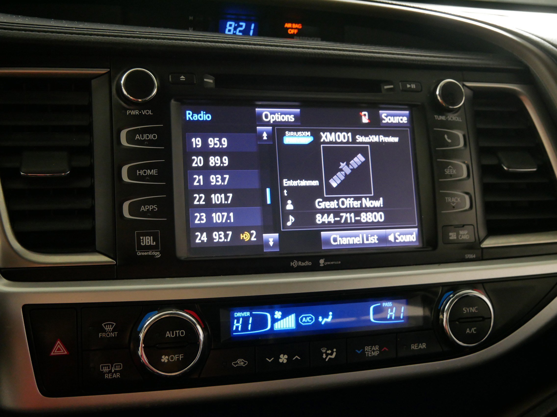 Used 2015 Toyota Highlander Limited Platinum AWD/4WD image 22