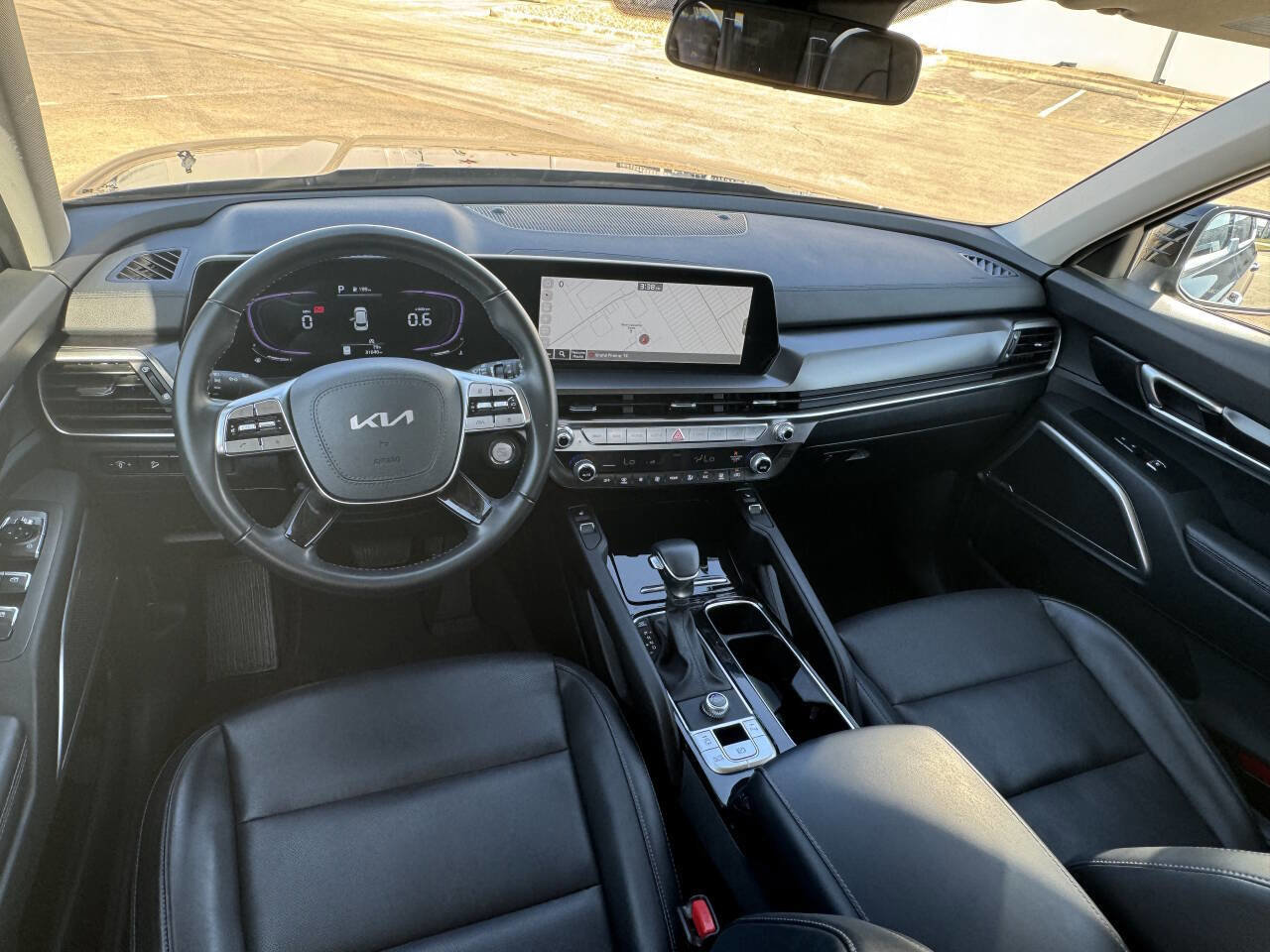 Used 2025 Kia Telluride S image 13