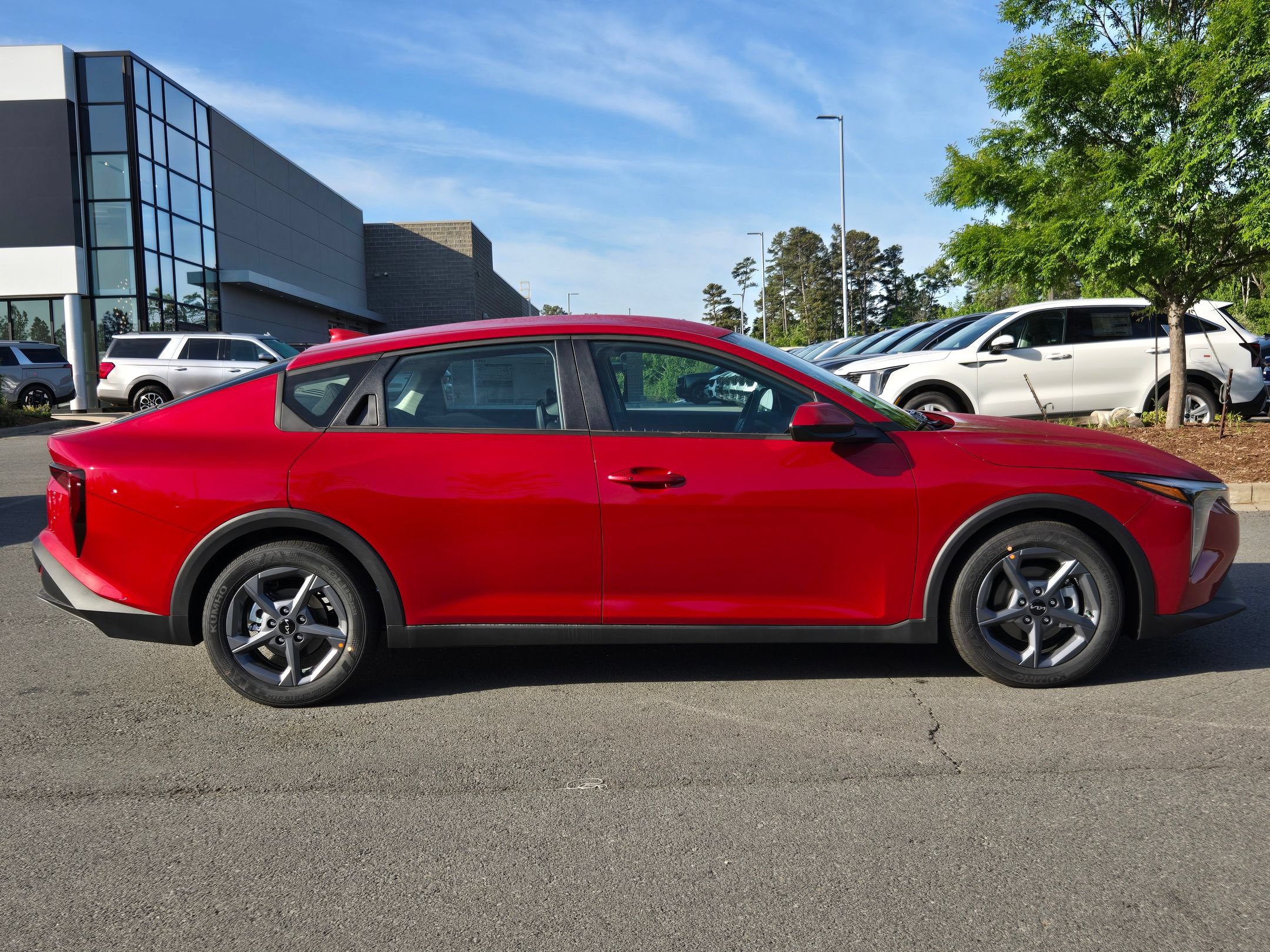 New 2026 Kia K4 FWD image 8