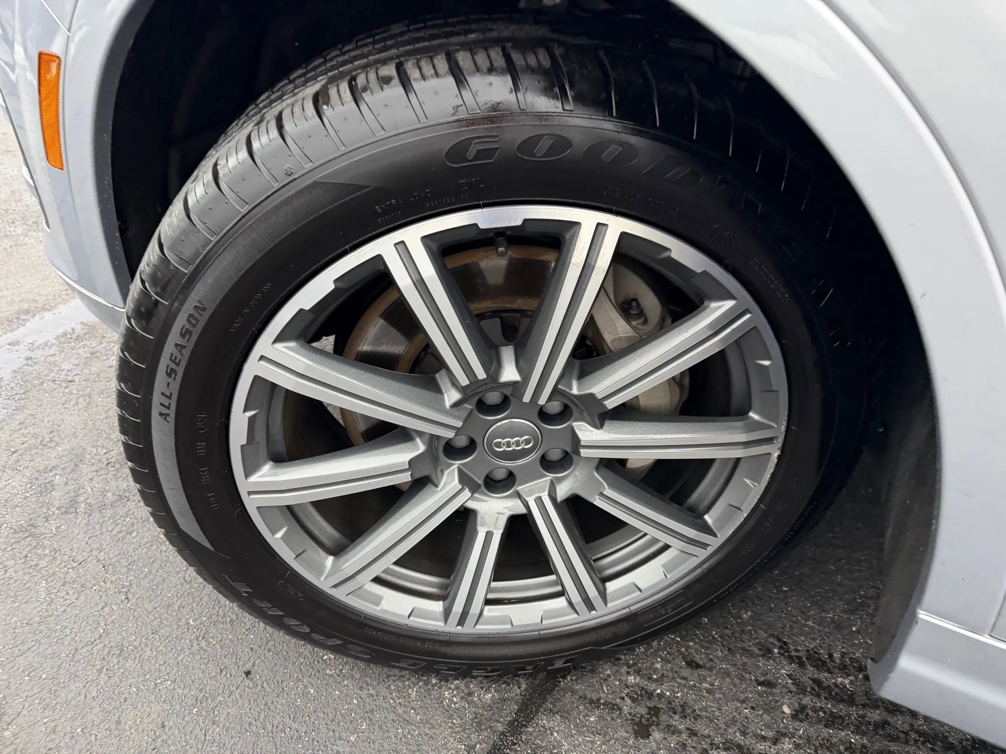 Used 2018 Audi Q7 3.0T Prestige AWD/4WD image 59
