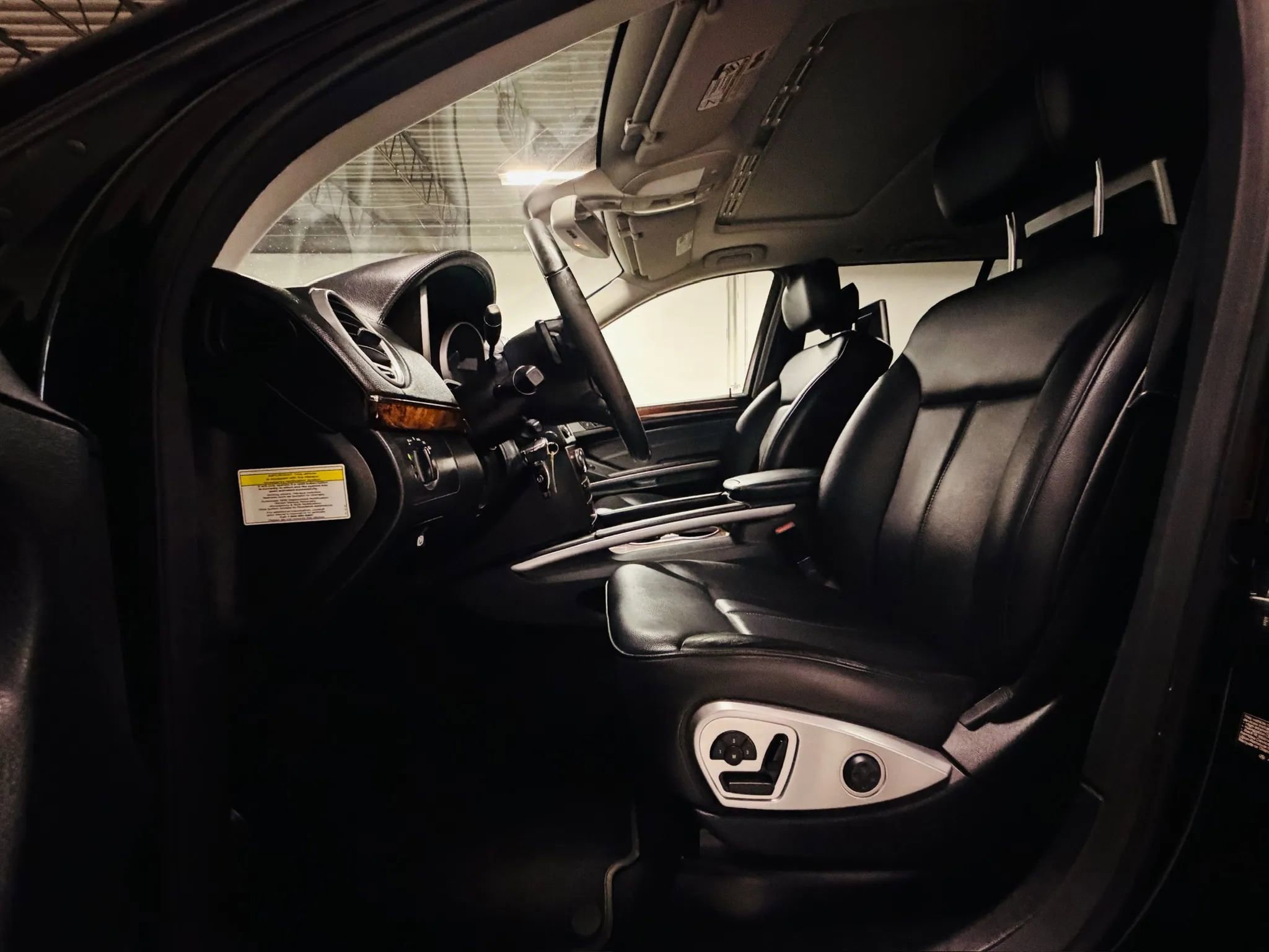 Used 2010 Mercedes-Benz GL 450 4MATIC image 17