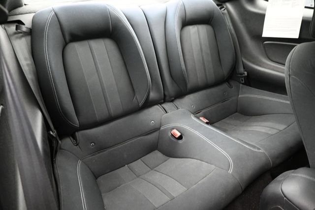 Used 2019 Ford Mustang Coupe RWD image 7