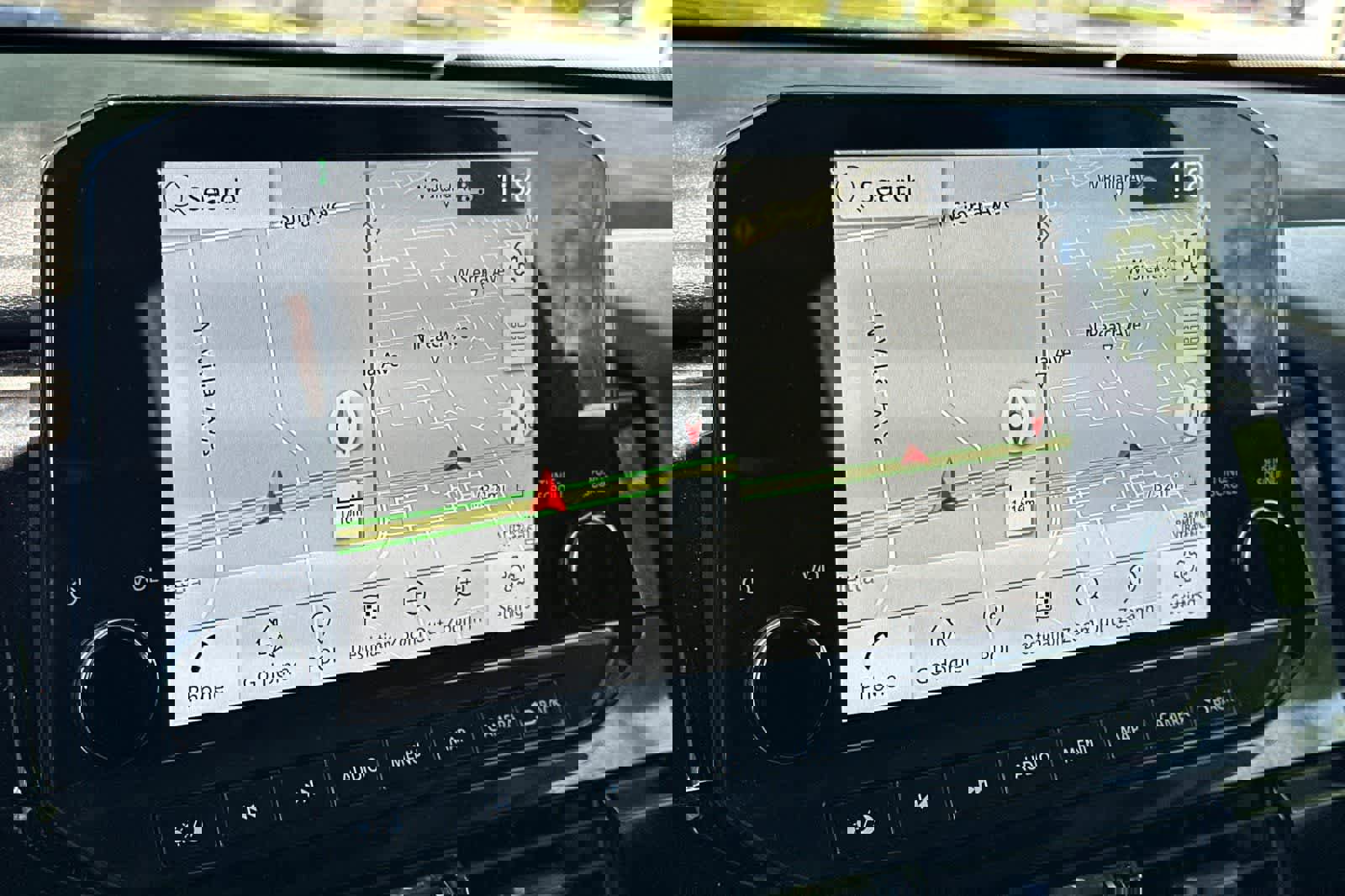 Used 2023 Nissan Pathfinder SL image 22