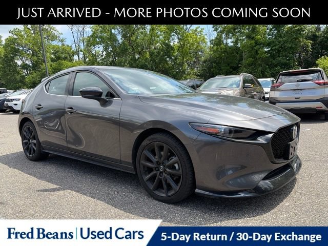 Used 2023 MAZDA MAZDA3 Hatchback w/Premium Plus Pkg