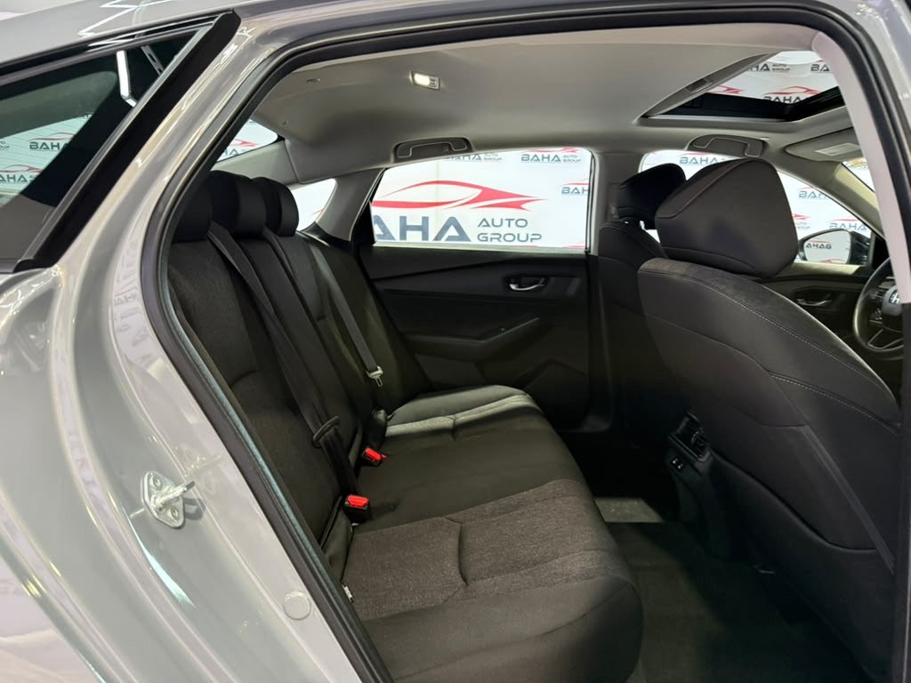Used 2025 Honda Accord SE image 43