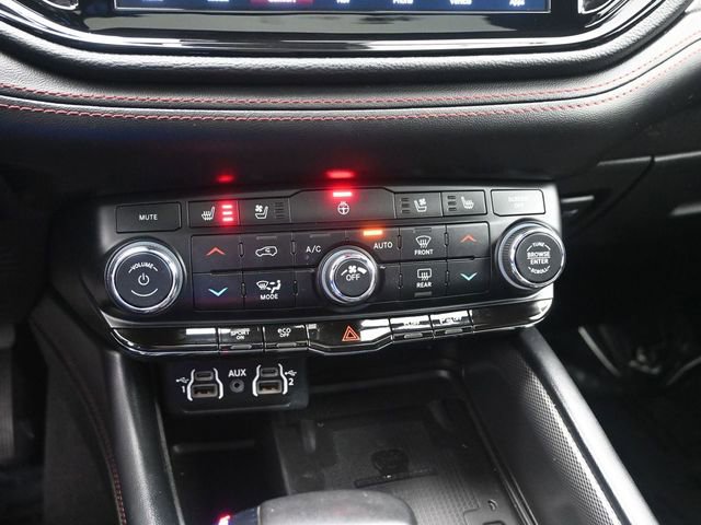 Used 2023 Dodge Durango R/T AWD/4WD image 20