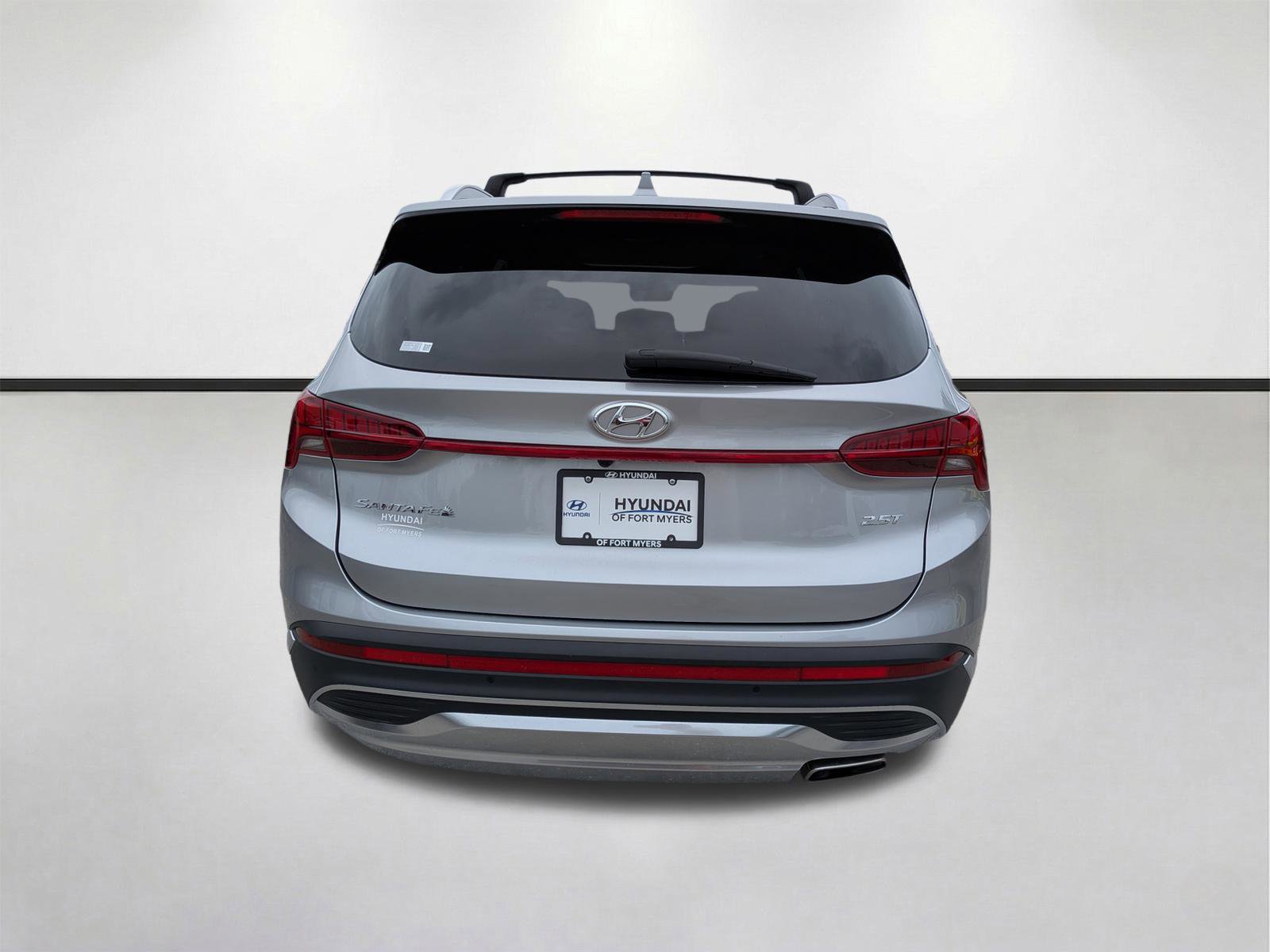 Used 2022 Hyundai Santa Fe Limited FWD image 5