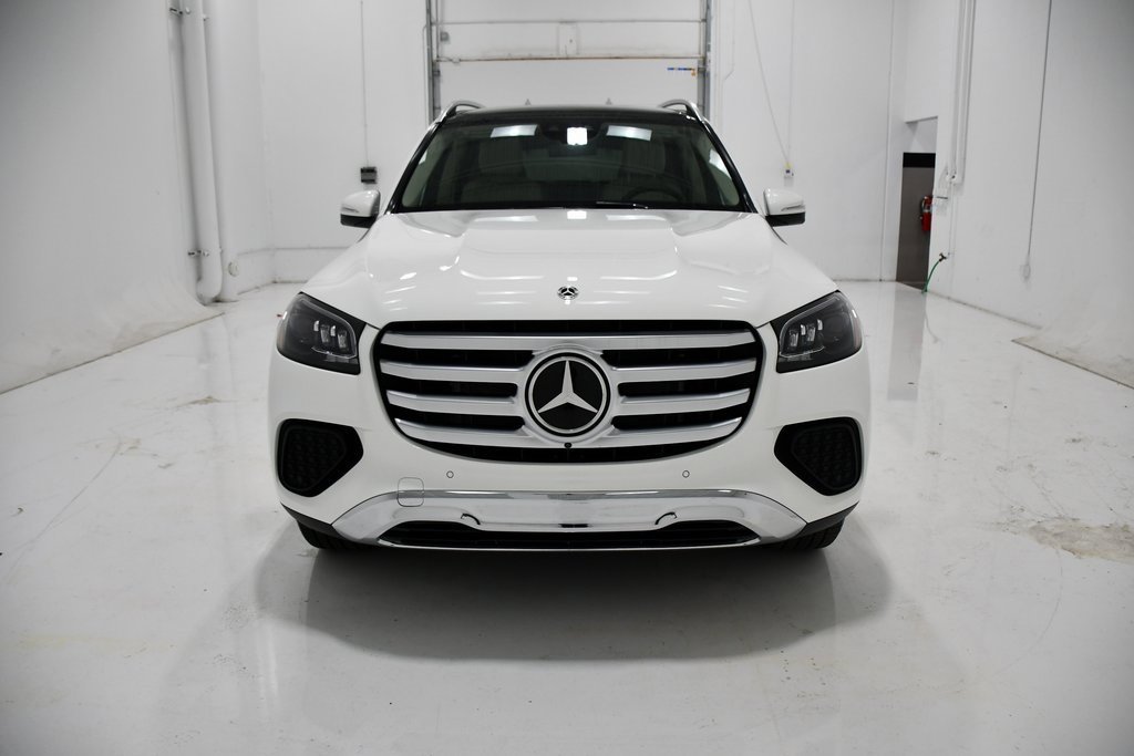 New 2025 Mercedes-Benz GLS 450 4MATIC image 2