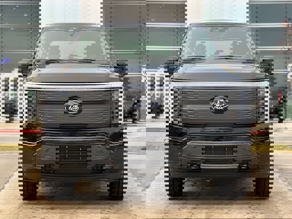 New 2025 Ford F150 Lightning XLT image 59