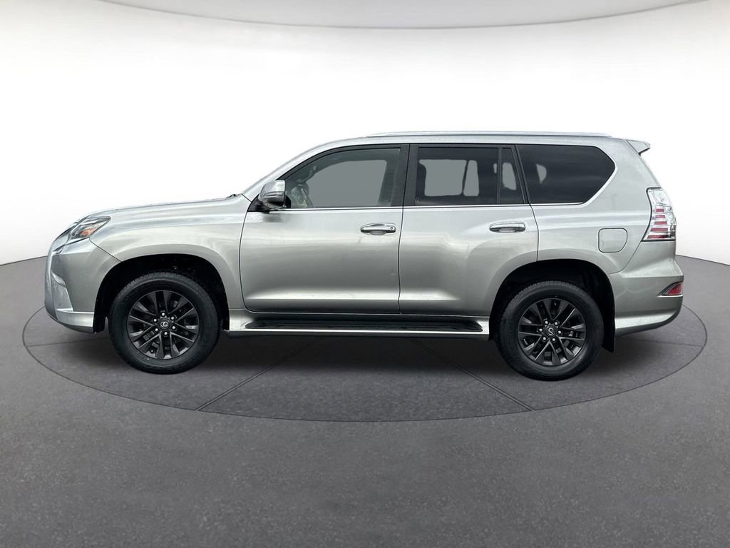Used 2020 Lexus GX 460 Premium w/ Premium Package image 2