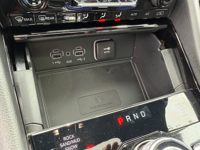 New 2025 Jeep Grand Cherokee Overland image 26