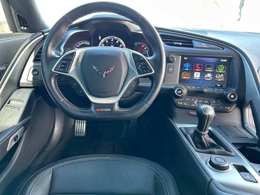 Used 2016 Chevrolet Corvette Z06 w/ 3LZ Preferred Equipment Group image 9