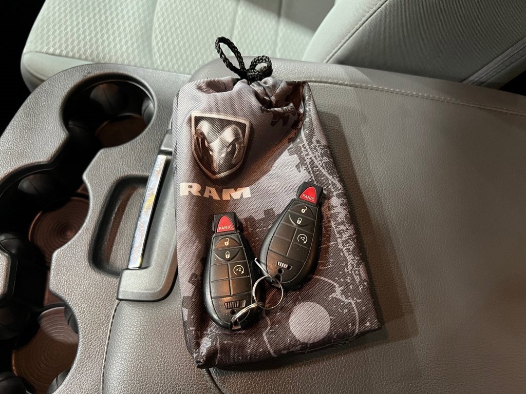 Used 2019 RAM 1500 Express image 44