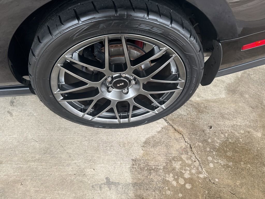 Used 2012 Ford Mustang Shelby GT500 w/ SVT Performance Pkg image 27