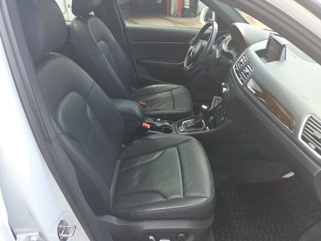 Used 2018 Audi Q3 2.0T Premium w/ Convenience Package AWD/4WD image 44