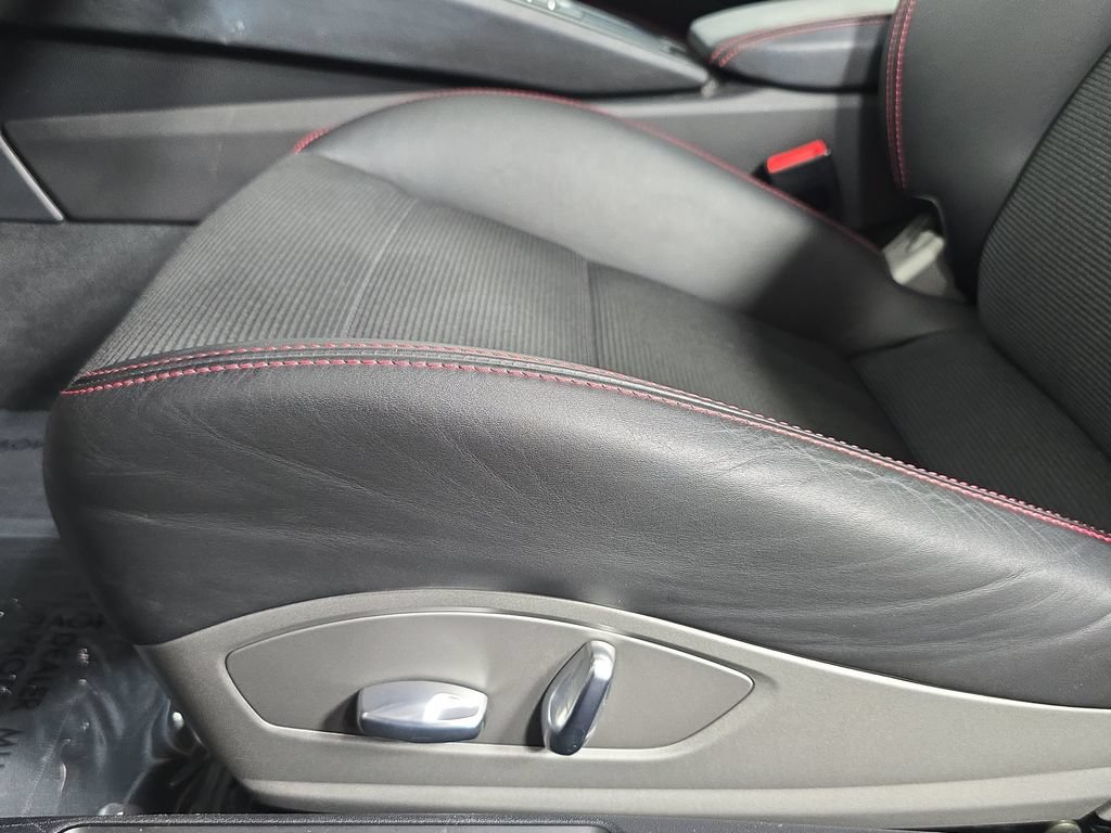 Used 2018 Porsche 911 GT3 RWD image 23