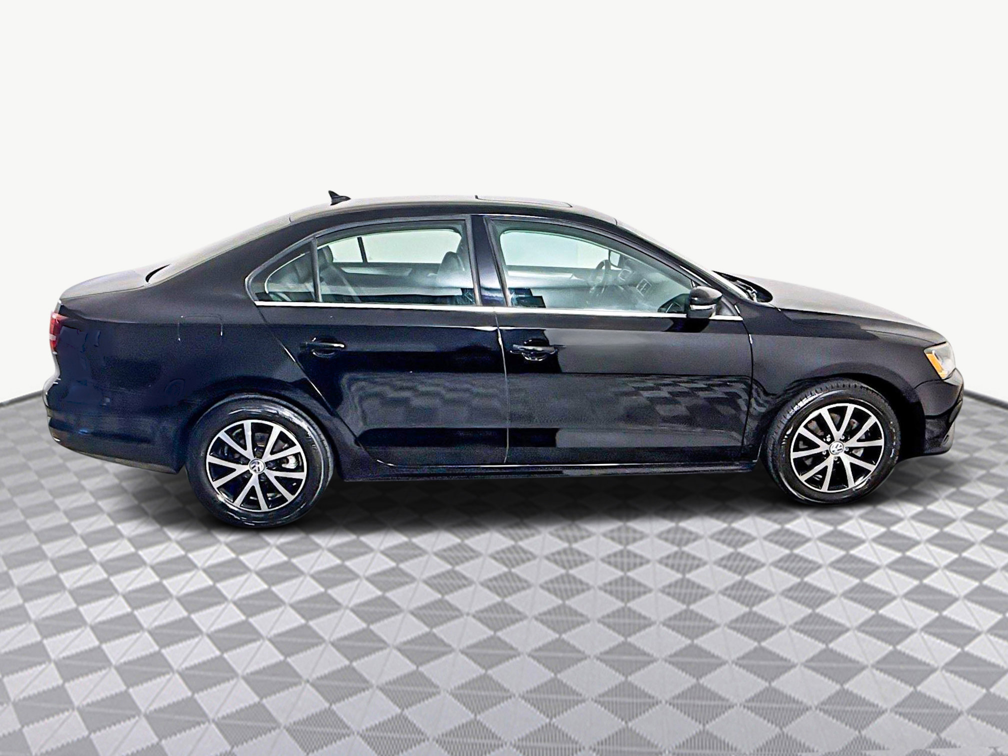 Used 2018 Volkswagen Jetta SE image 11