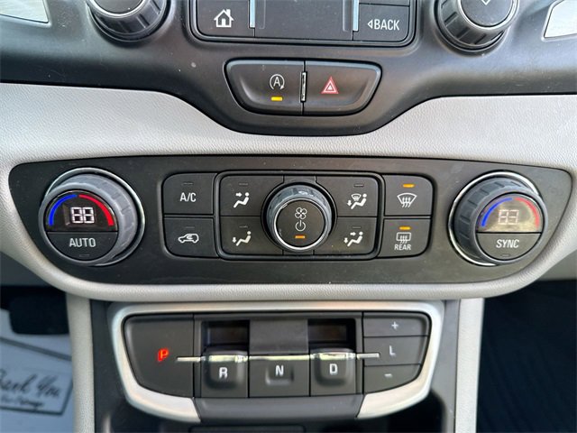 Used 2022 GMC Terrain SLT w/ Infotainment Package II image 19