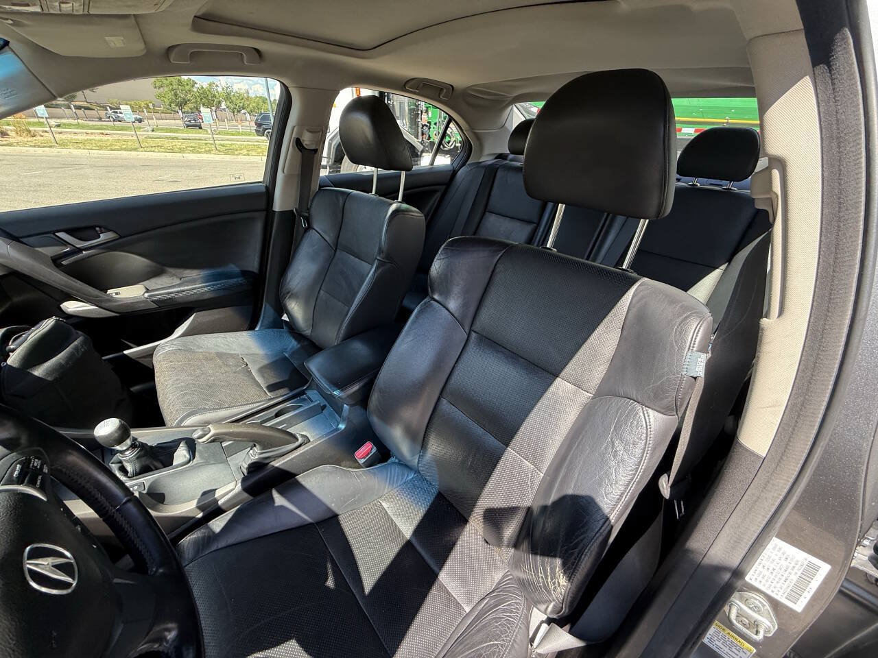 Used 2010 Acura TSX w/ Technology Package FWD image 18