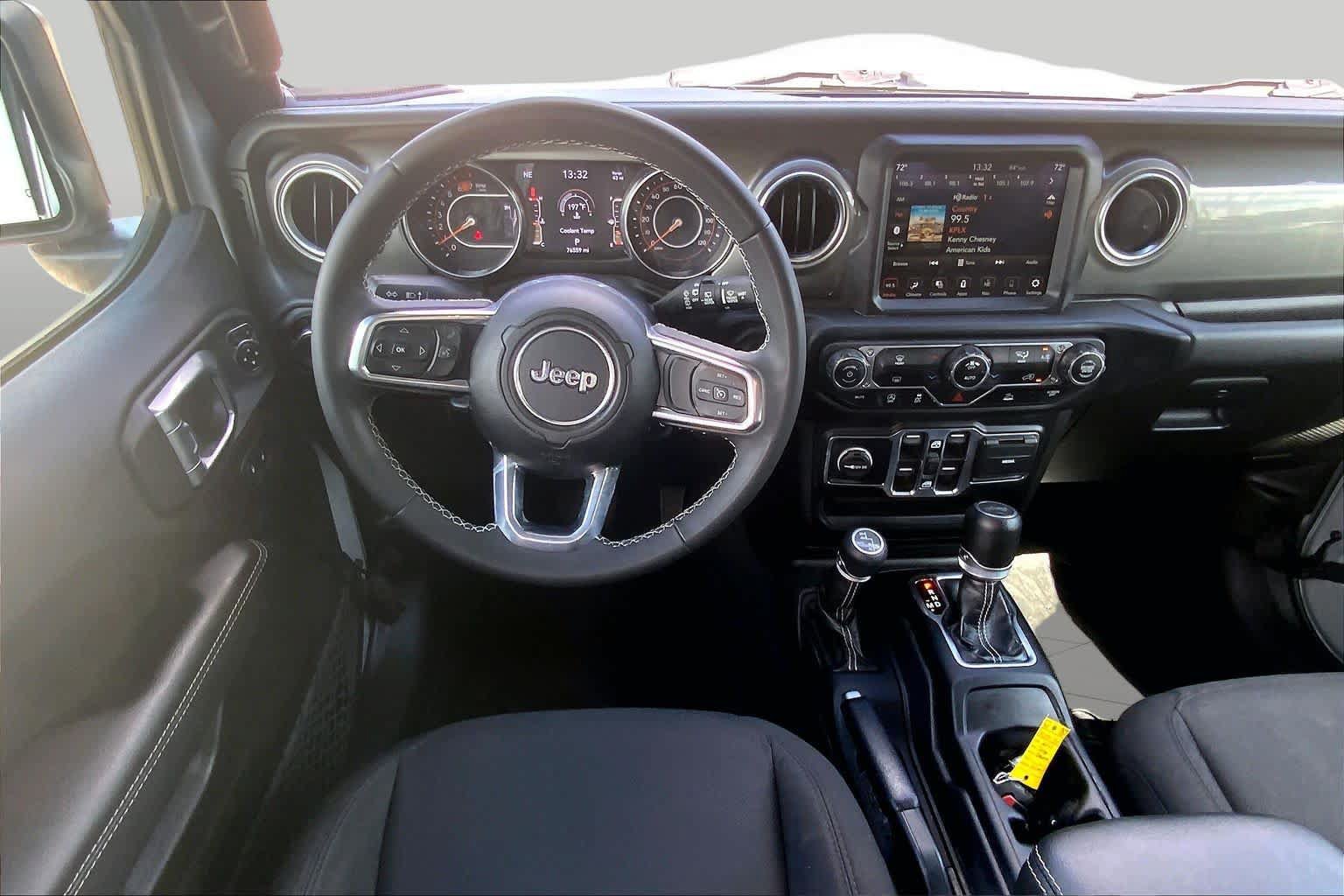 Used 2023 Jeep Wrangler Unlimited Sahara AWD/4WD image 6