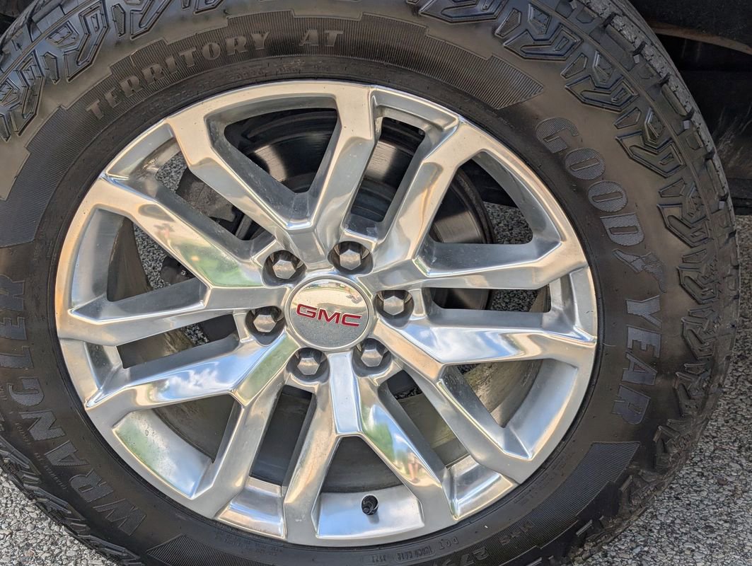 Used 2021 GMC Sierra 1500 SLT w/ SLT Premium Package AWD/4WD image 22