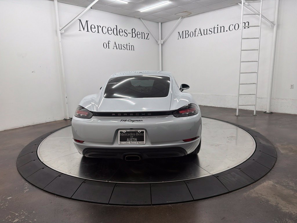 Used 2025 Porsche 718 Cayman RWD image 7