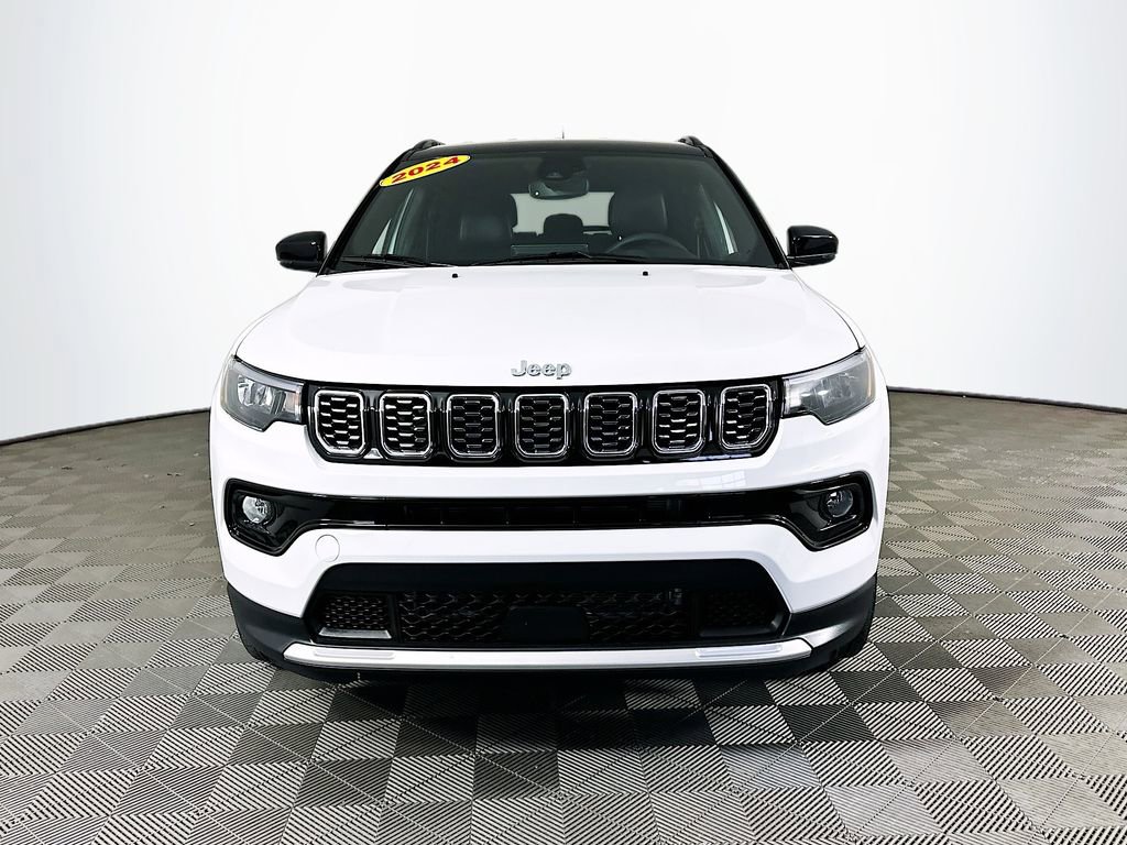 Certified 2024 Jeep Compass Limited AWD/4WD image 4