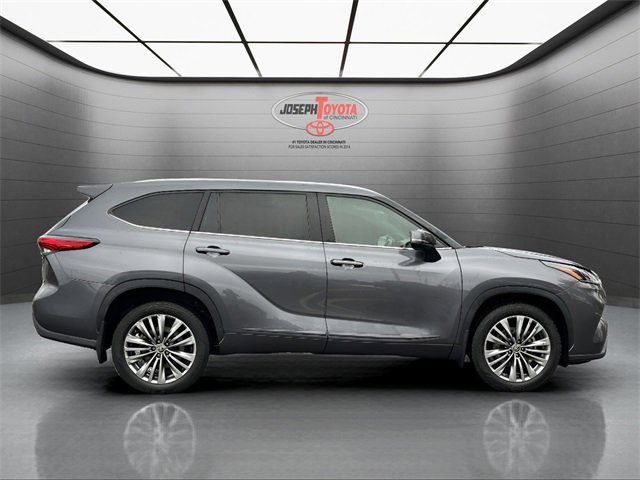 Certified 2021 Toyota Highlander Platinum image 5