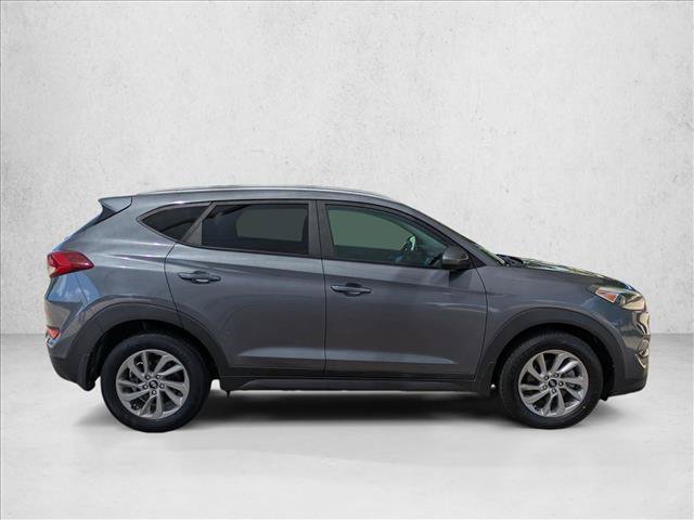 Used 2016 Hyundai Tucson SE w/ Option Group 02 FWD image 4