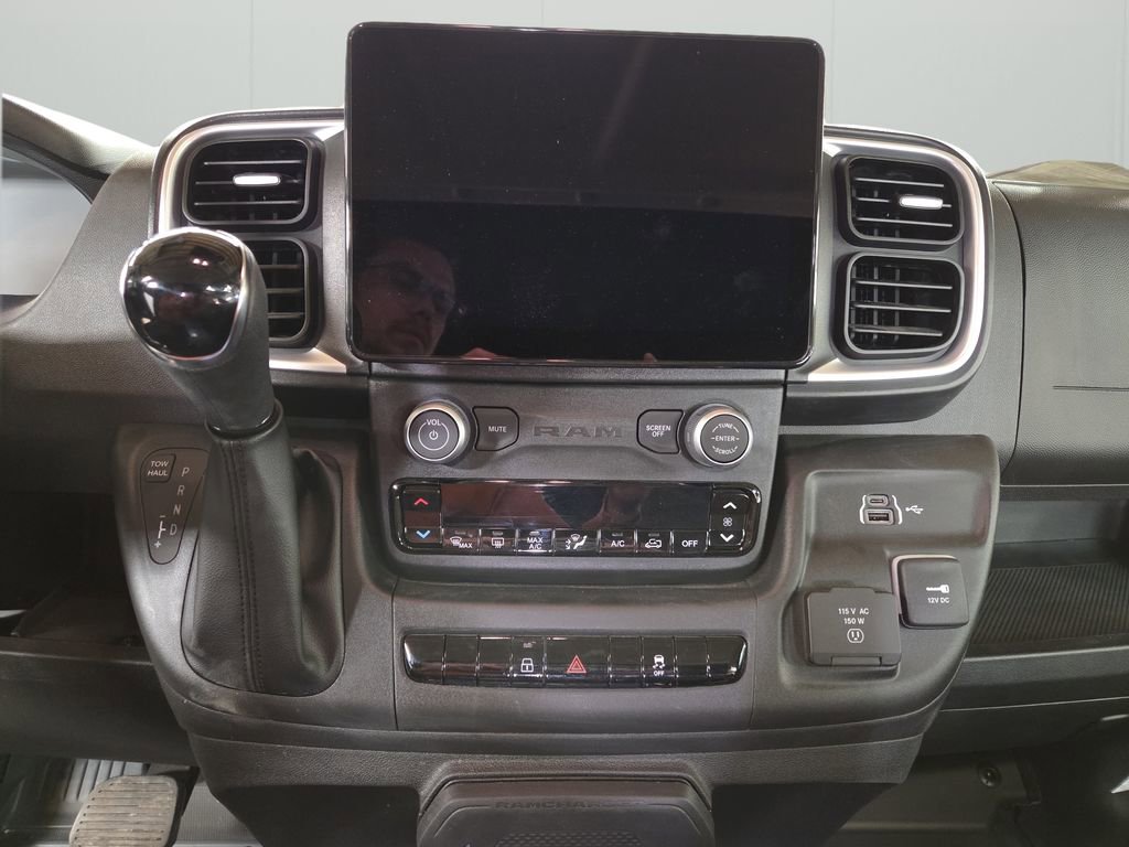 New 2025 RAM ProMaster 1500 w/ Quick Order Package 22G SLT image 19