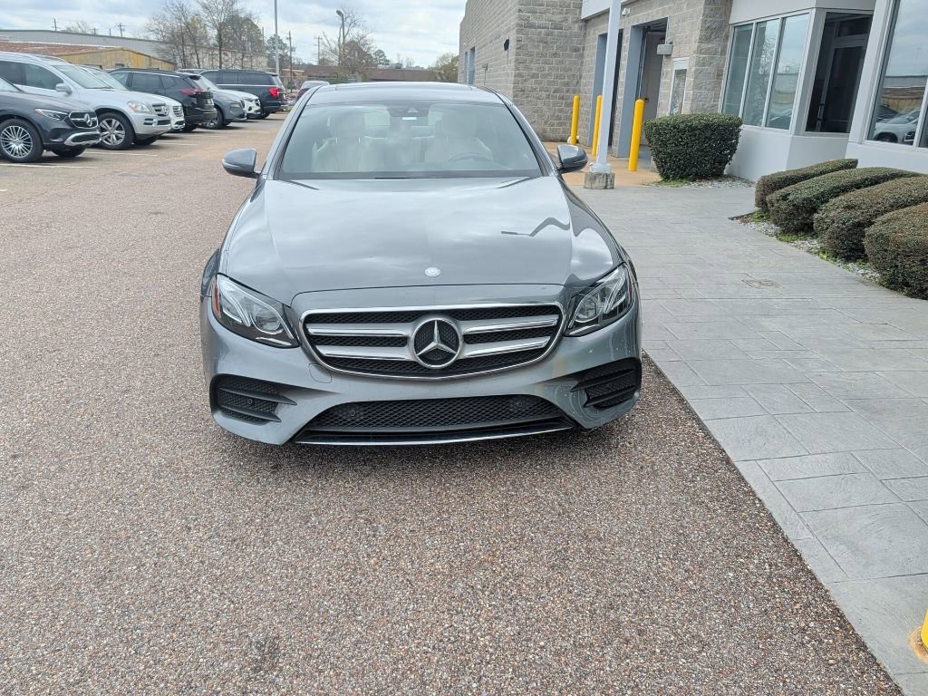 Used 2017 Mercedes-Benz E 300 E 300 image 3