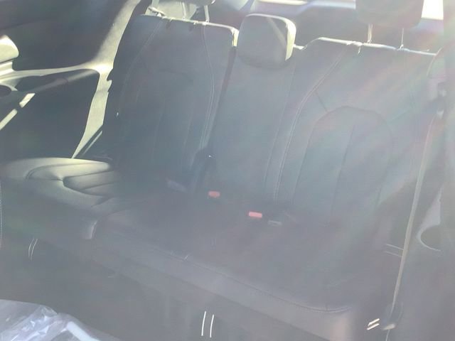 New 2026 Chrysler Pacifica Select w/ S Appearance Package image 12