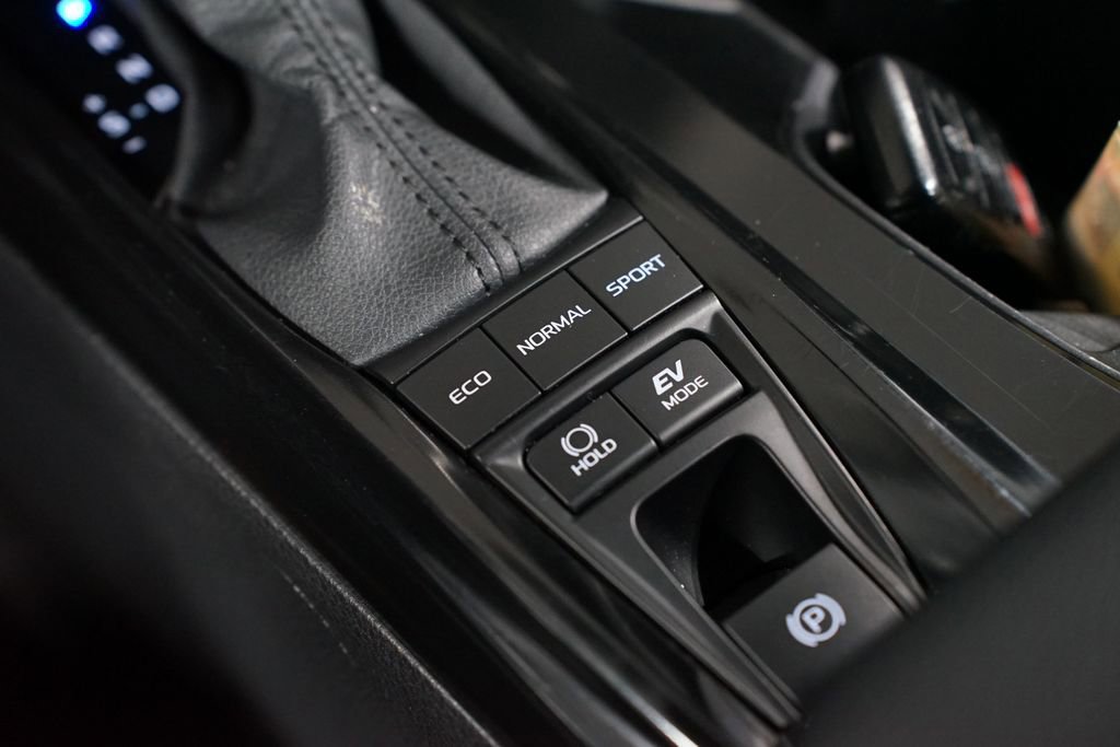 Used 2025 Toyota Camry LE image 22