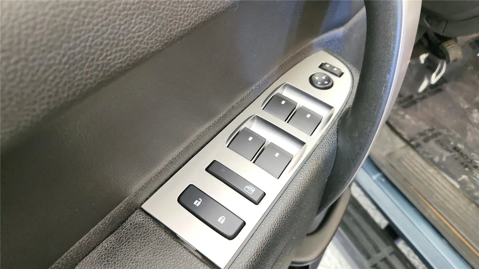Used 2013 Chevrolet Silverado 1500 LT w/ All-Star Edition AWD/4WD image 26