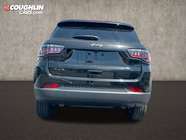 New 2026 Jeep Compass Latitude AWD/4WD image 5