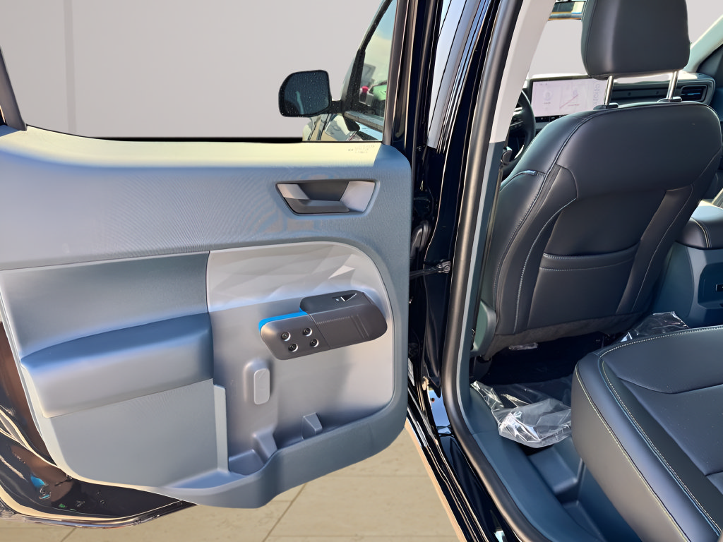 New 2026 Ford Maverick Lobo AWD/4WD image 31