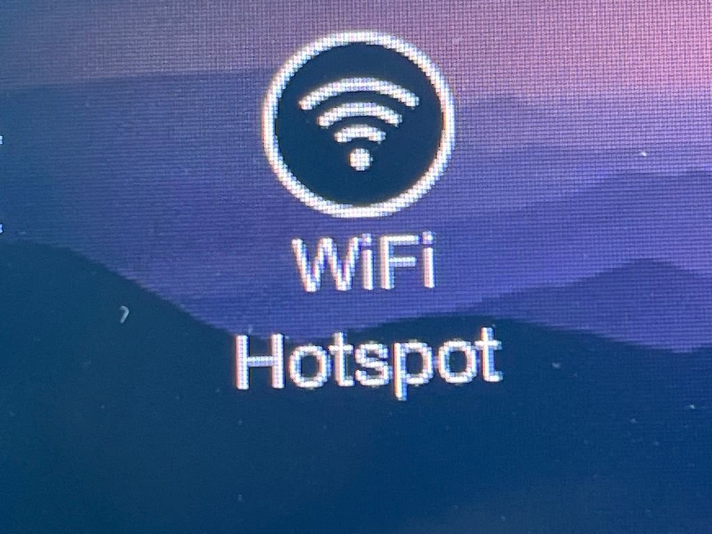 Used 2017 Chrysler Pacifica Limited w/ UConnect Theater Package image 32