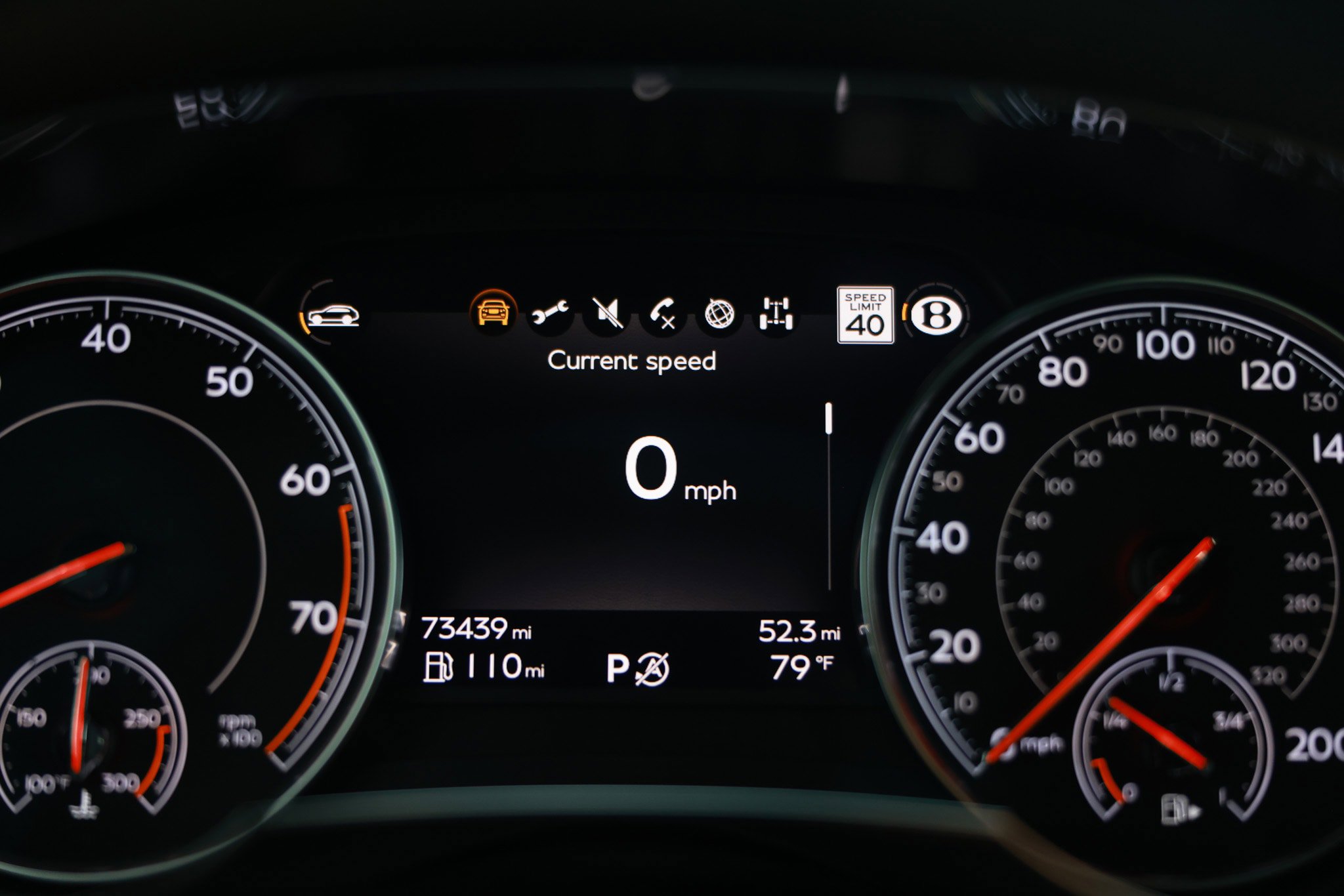 Used 2017 Bentley Bentayga AWD/4WD image 74