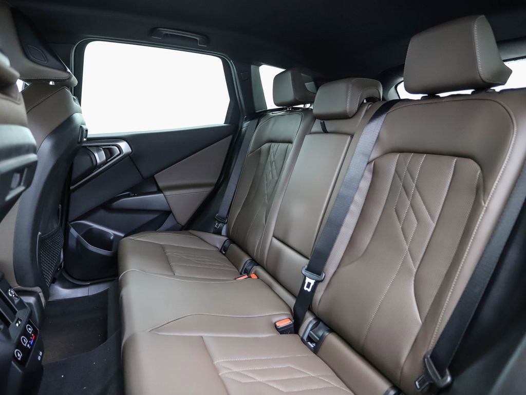 Used 2026 BMW X3 xDrive30 w/ Premium Package image 22