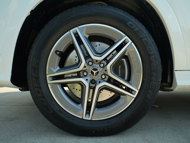 Certified 2025 Mercedes-Benz GLE 450 GLE 450 image 13