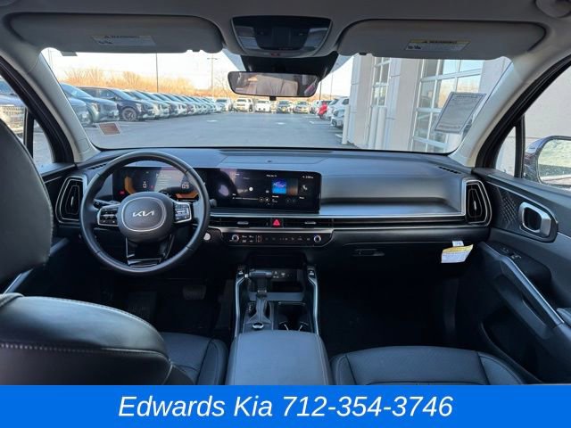 New 2025 Kia Sorento S image 18