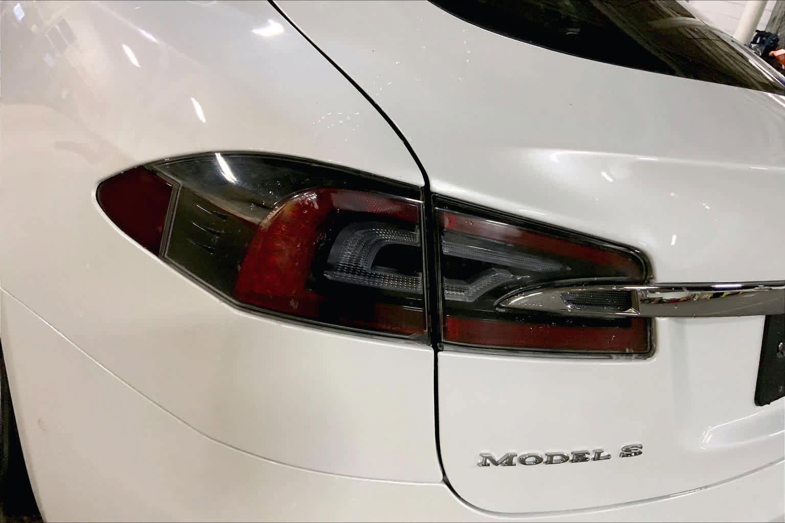 Used 2017 Tesla Model S 75D AWD/4WD image 28