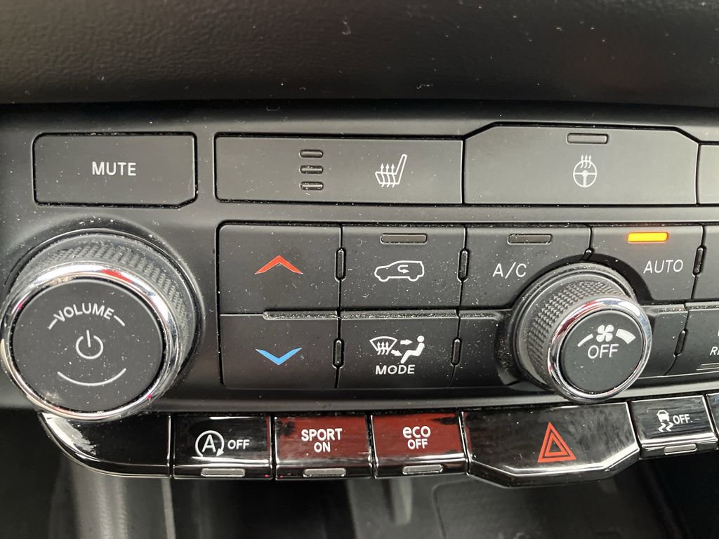 Used 2022 Dodge Durango GT image 39