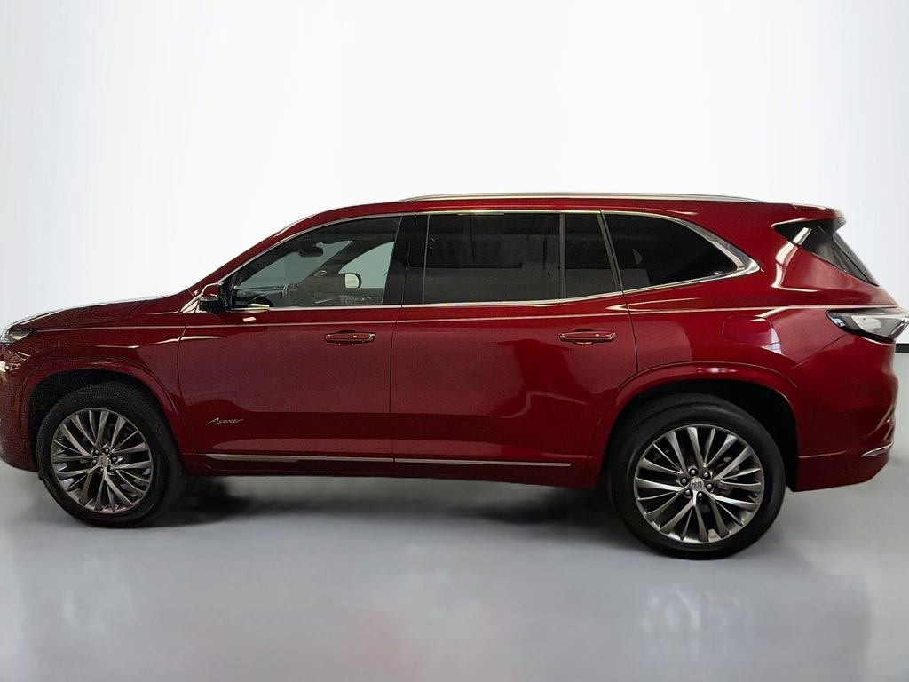 Used 2025 Buick Enclave Avenir FWD image 7
