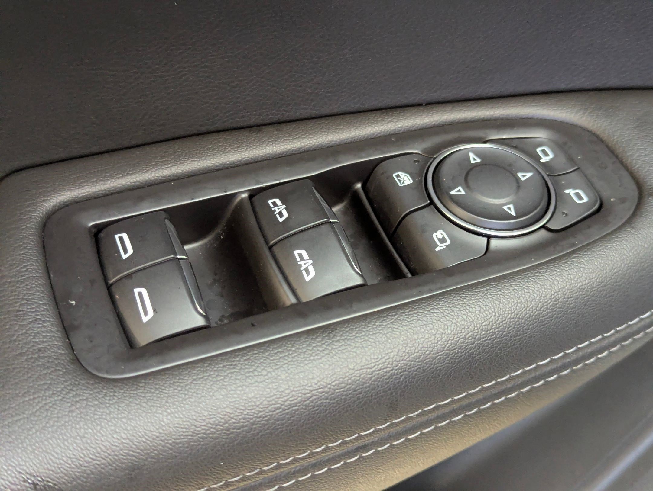 Used 2020 Cadillac XT6 Premium Luxury image 23